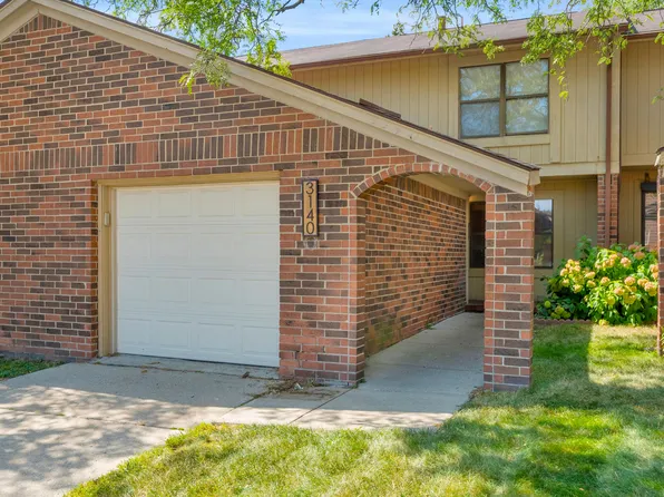 3140 Woods Cir, Detroit, MI 48207