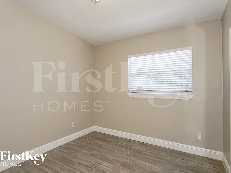 1500 Dozier Ave — Photo 15