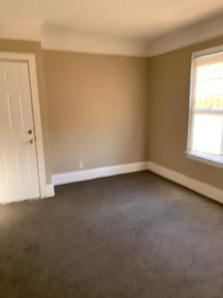 1 bed, 1400 sqft, $1,000 — Photo 1