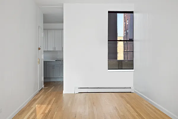 Sold by Compass | media 8