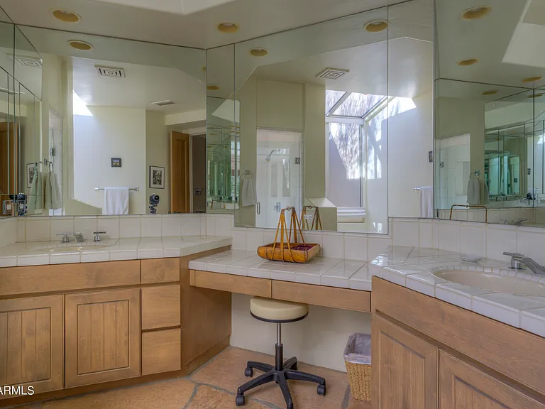 7526 E Club Villa Cir — Photo 13