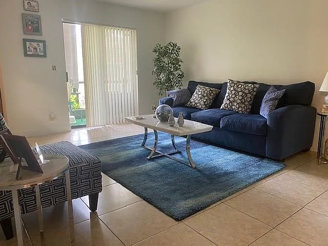 4096 N Pine Island Rd #2110 — Photo 8