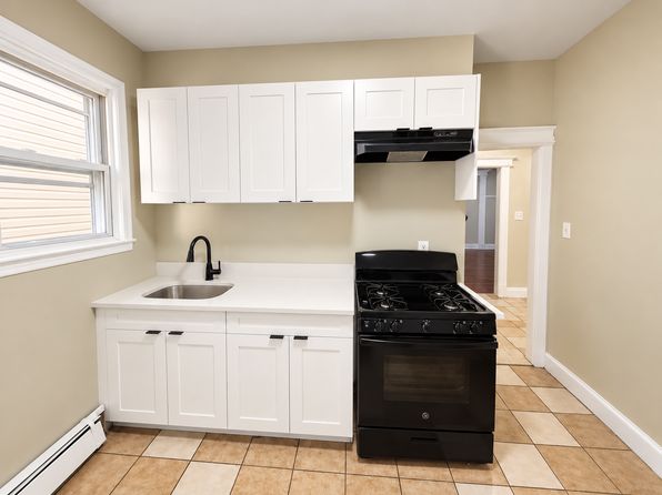 815 S 13th St APT 1