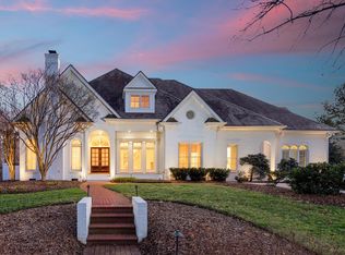 4545 Fox Brook Ln, Charlotte, NC 28211