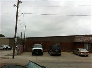 2nd image of 2202 Locust St