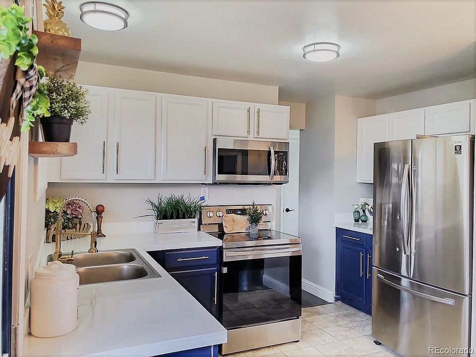 Shared Kitchen