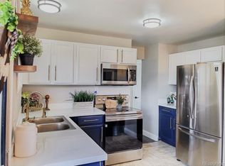 905 Moline St, Aurora, CO 80010