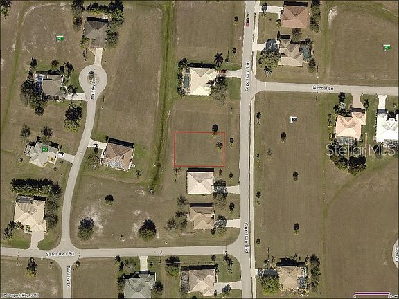 3rd image of 17403 Cape Horn Blvd