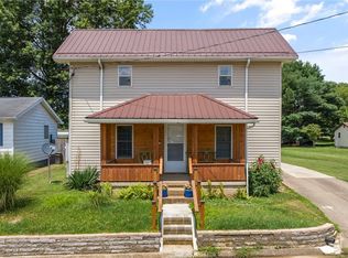 1113 15th St, Vienna, WV 26105