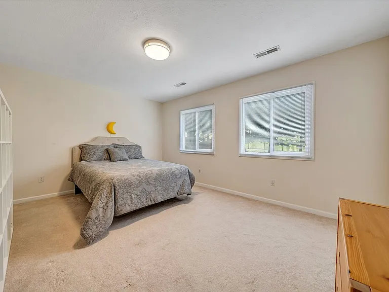 504 Cedar Orchard Dr W — Photo 8