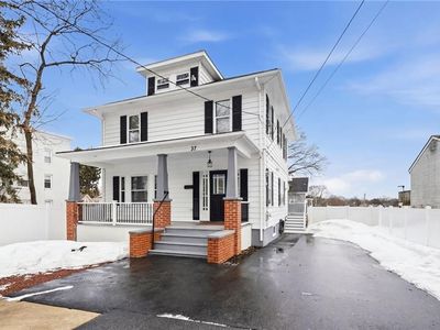 37 West St, West Warwick, RI, 02893
