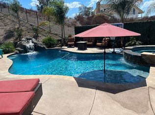 32931 Bachelor Peak St, Winchester, CA 92596