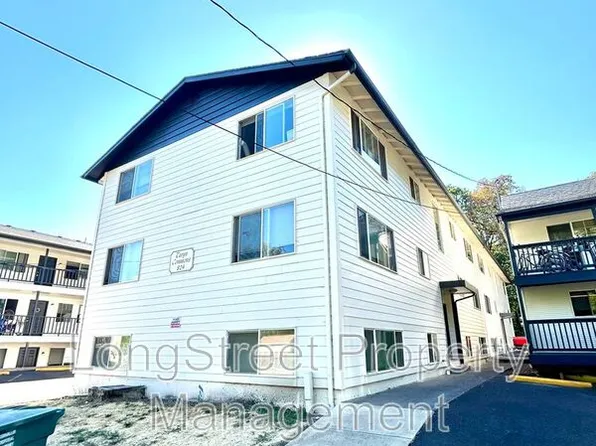 824 SW Grove St APT 8, Corvallis, OR 97333