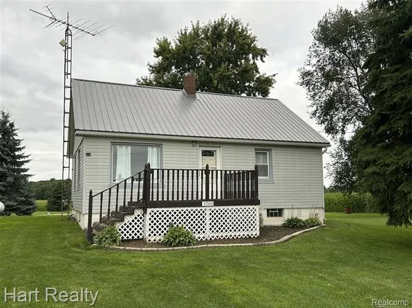 1700 Cumber Rd, Ubly, MI 48475