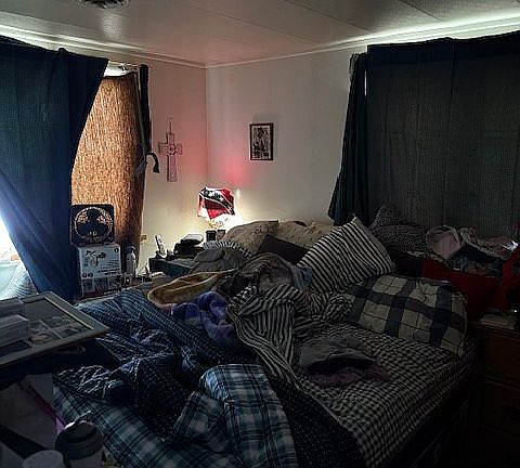 5th image of 733 Logan Ln