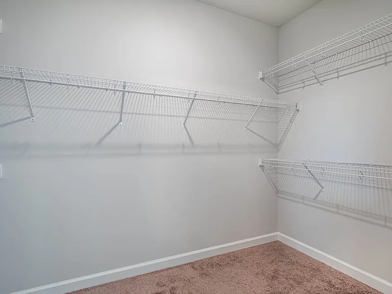 179 Castle Pond Way — Photo 43