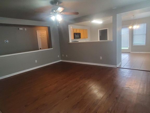 3rd image of 3506 Morning Cove Ln