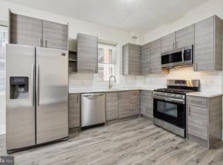 1924 Spruce St #26-2R, Philadelphia, PA 19103