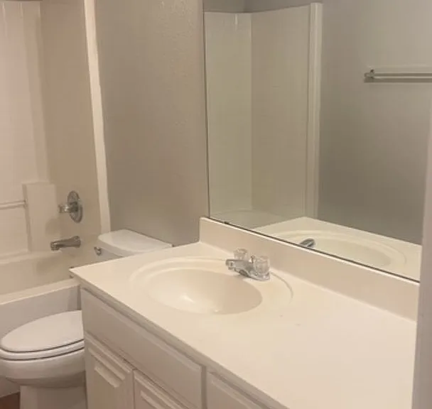 2913 Vicksburg Ln — Photo 19