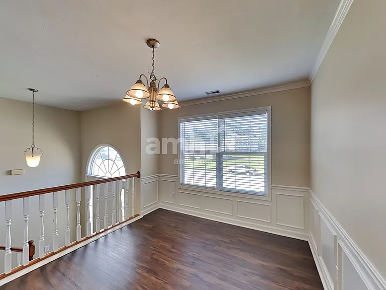 733 Clear Cir — Photo 7