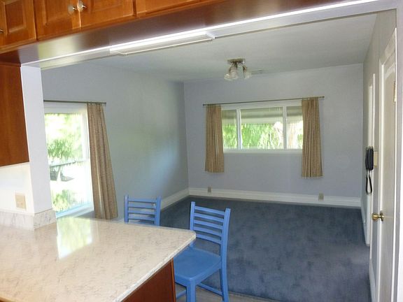 4th image of 2939 N Newton St APT 2