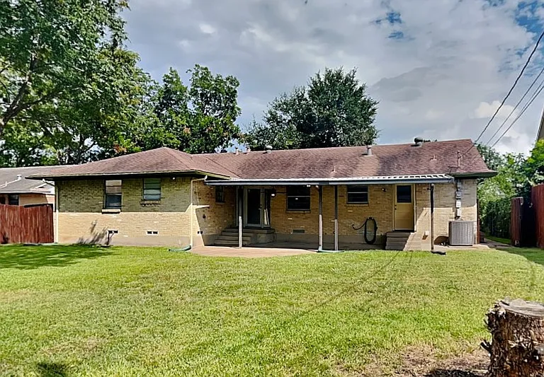 11029 Watterson Dr — Photo 16