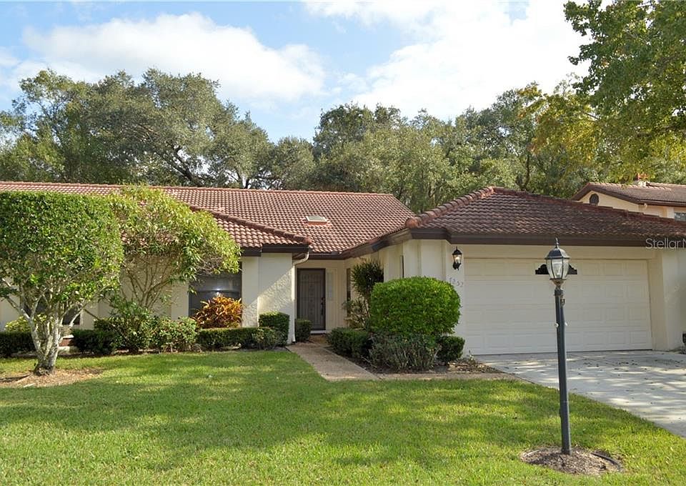 1st image of 7252 Oak Moss Dr #71