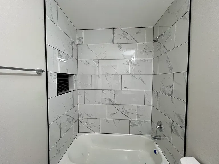 5301 Maple Ave — Photo 10