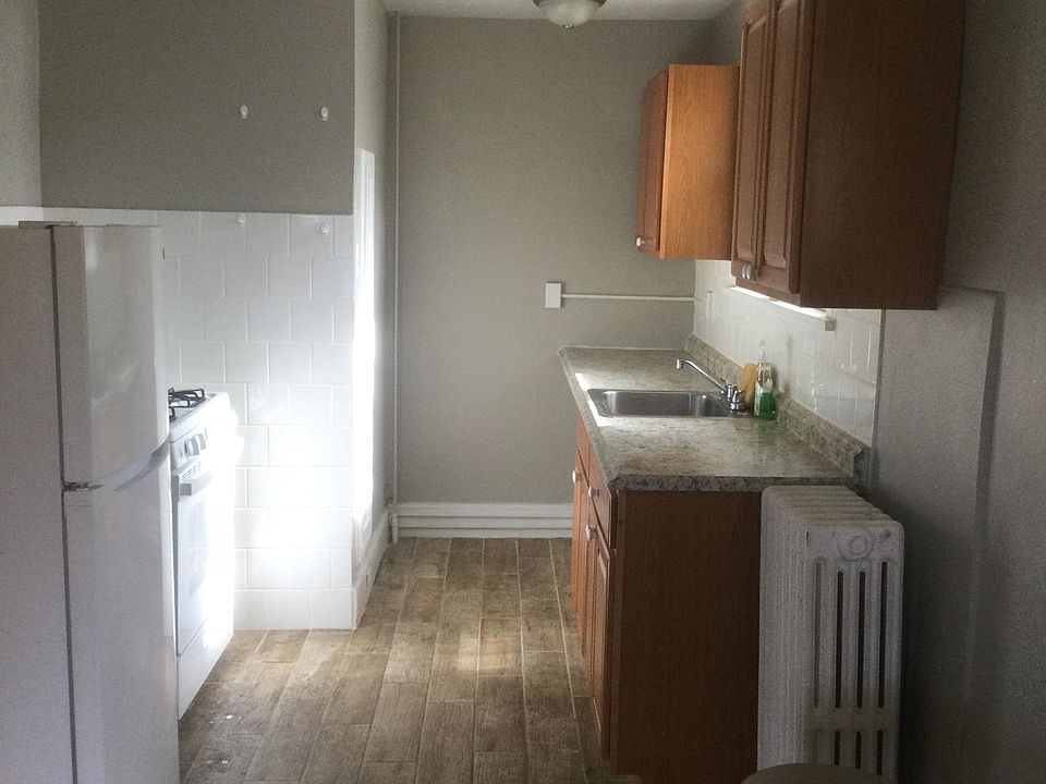 1st image of 20 Norwood Ave