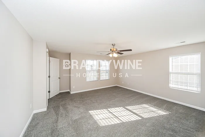 7751 Freehold Dr — Photo 9