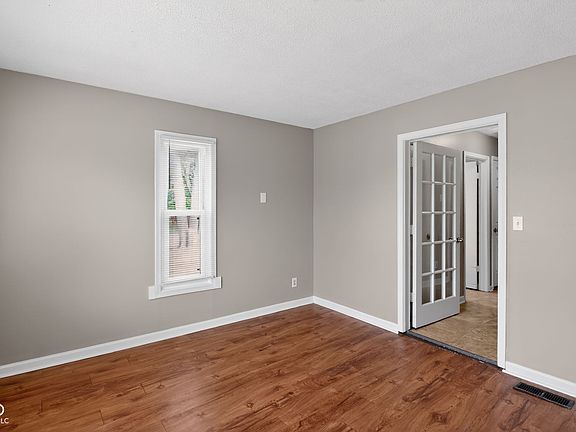 5th image of 7326 E 42nd St