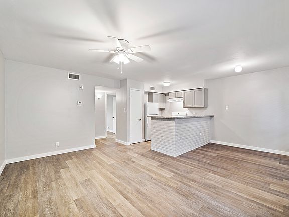 4th image of 5005 Irvington Blvd APT 2