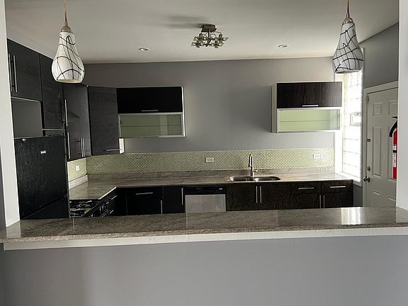 4th image of 7742 S Colfax Ave #4