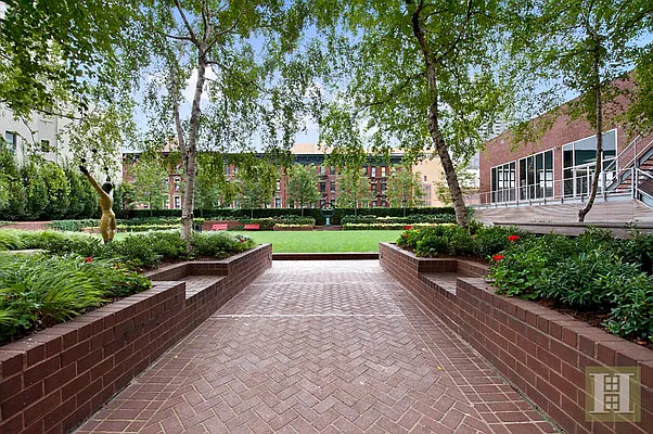 Rented by Halstead Real Estate | media 40