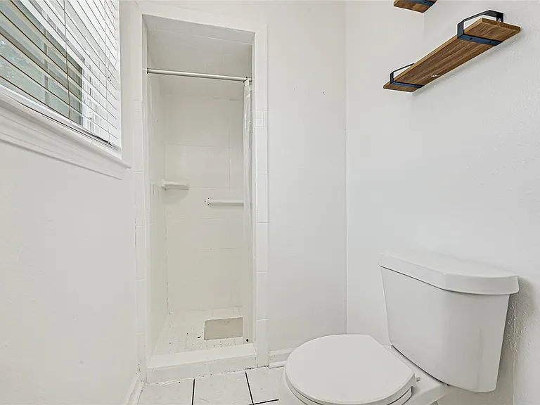 539 Belwin Dr — Photo 19