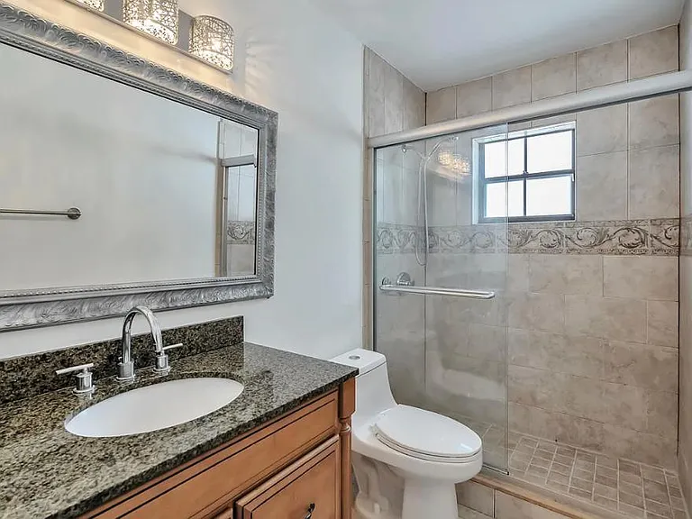 9720 Carousel Cir S — Photo 15