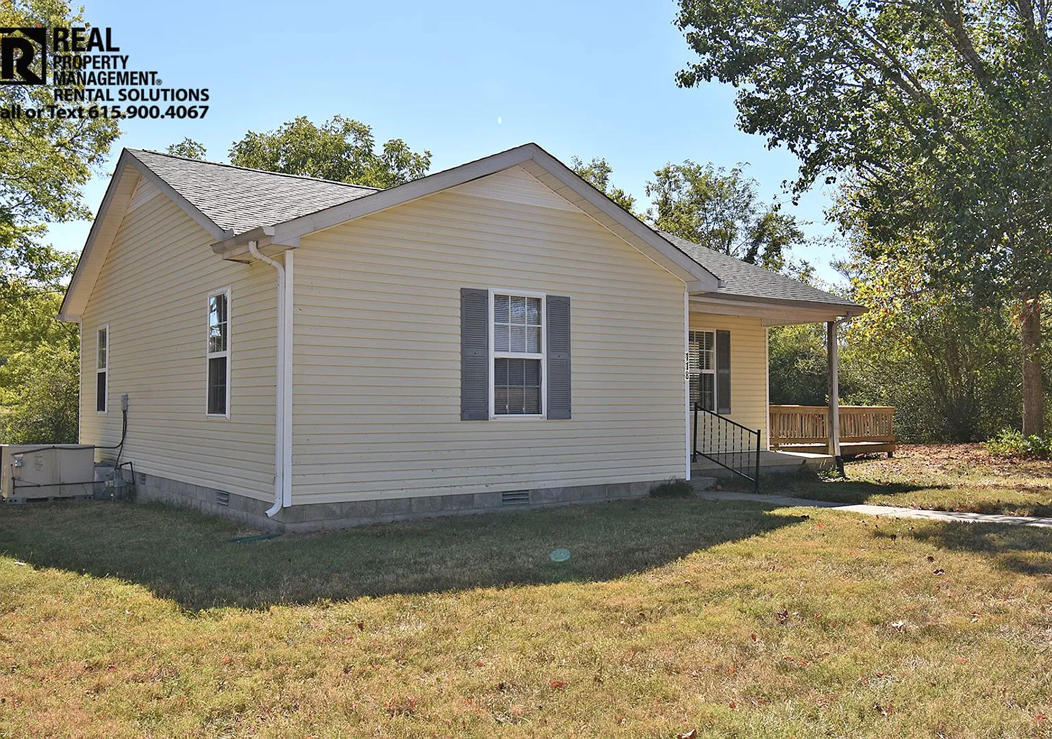 Charming 2-Bd on Main Street in Downtown Eagleville Lawncare included! — Photo 3