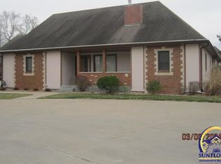 2311 SW Brookhaven Ln, Topeka, KS 66614