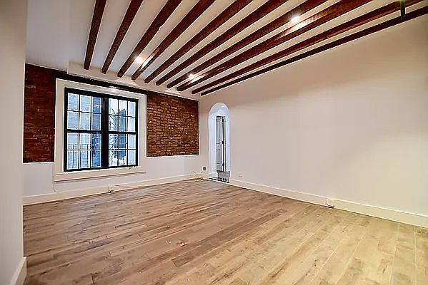 1st image of 152 W 49th St APT 3D