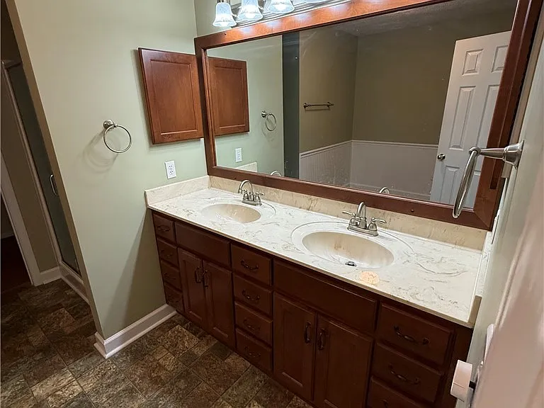 1813 Stetson Ln — Photo 11