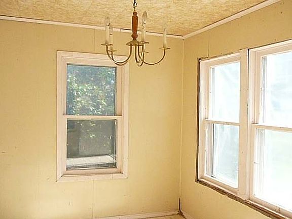 3rd image of 754 3rd Ave N #N