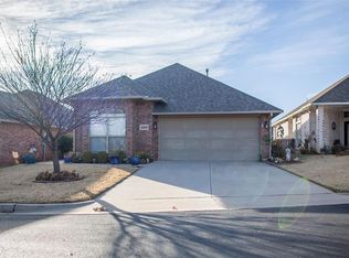 3308 Heather Glen Dr, Norman, OK 73072