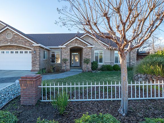 4th image of 2318 Crescent Moon Ct