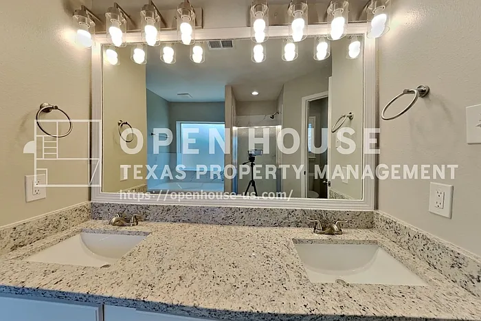 14707 Arbor Trace Ct — Photo 10