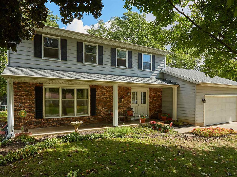 1st image of 59606 Spicewood Dr