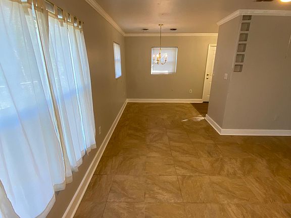 5th image of 405 McKeithen St