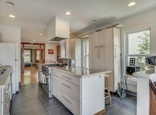 52 Electric Ave #R4, Somerville, MA 02144