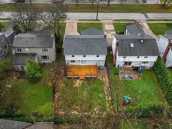 2nd image of 23109 Fairmount Blvd