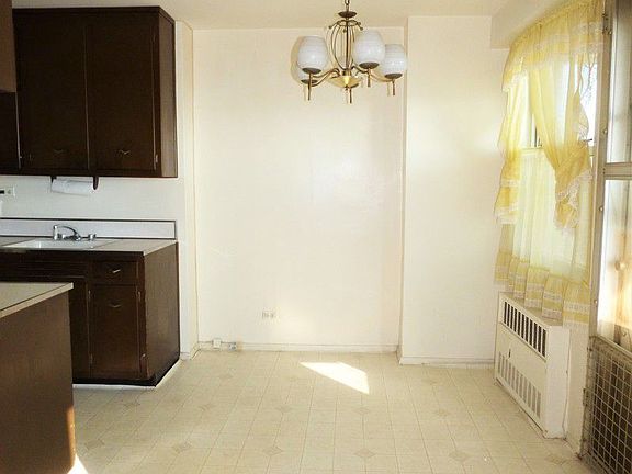 5th image of 2475 W 16th St APT 15K
