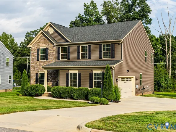 4331 Ganymede Dr, Chester, VA 23831